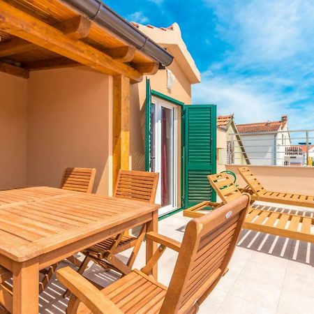 Apartments Villa-Ines Center Vodice Exterior photo