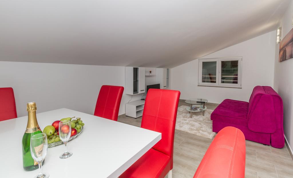 Apartments Villa-Ines Center Vodice Exterior photo