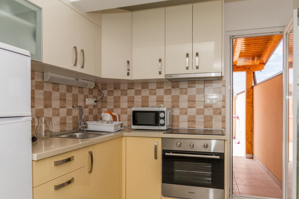 Apartments Villa-Ines Center Vodice Exterior photo